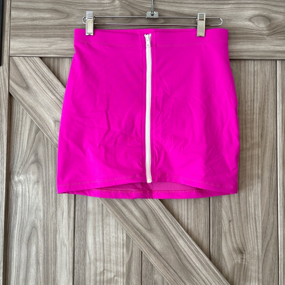 Skims sporty zipper swim mini skirt-size M-New!